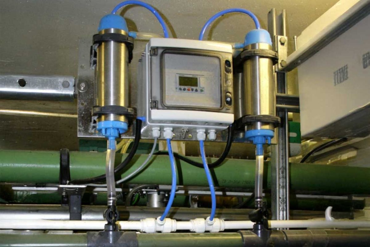 Cotswold Cluster Flush 